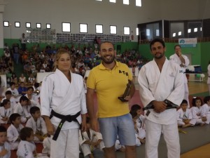 DANIEL MESA CON LA FAMILIA DEL JUDO